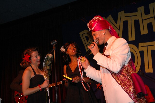 min 2006 11 25 riot 336